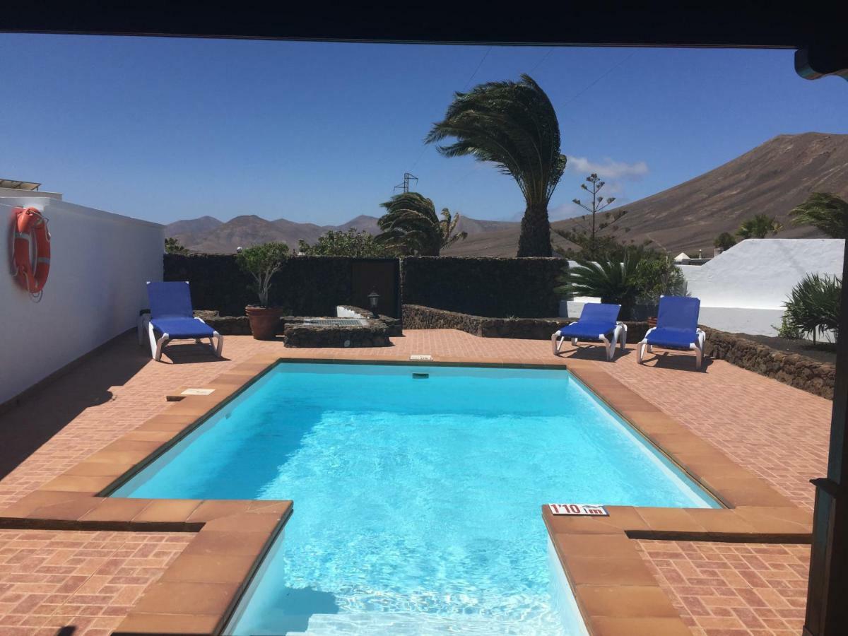 Villa Lucky - Heated Pool Мачер Экстерьер фото